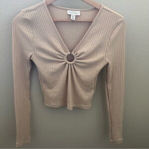 Topshop ribbed O-ring long sleeve crop top Size 6